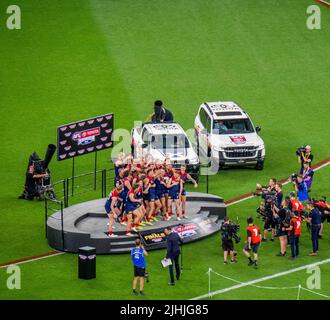 Fête post-match 2021 : finale de l'AFL au stade Optus de Perth, Australie occidentale. Banque D'Images