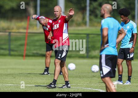 DE LUTTE - Feyenoord Trainer Arne Slot pendant un court camp d'entraînement Feyenoord. ANP VINCENT JANNINK Banque D'Images