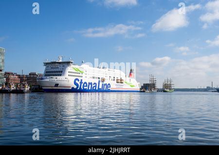 Kiel, Allemagne, juin - 2022 Kieler Woche 2022 le calme céleste règne toujours dans le Hörm avant l'assaut des visiteurs de la journée Banque D'Images