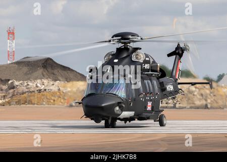 Airbus Helicopters H175M, arrivant à RAF Fairford le 13 juillet pour le Royal International Air Tattoo 2022 Banque D'Images