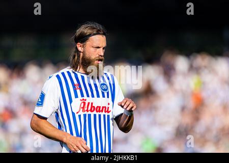 Odense, Danemark. 18th juillet 2022. Bjorn Paulsen (4) d'OB vu pendant le match Superliga de 3F entre Odense Boldklub et le FC Nordsjaelland au Parc d'énergie de nature à Odense. (Crédit photo : Gonzales photo/Alamy Live News Banque D'Images