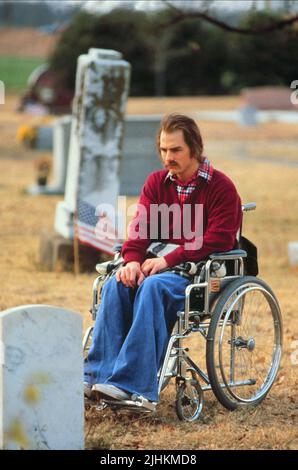 TOM CRUISE, NÉ LE 4 JUILLET, 1989 Banque D'Images