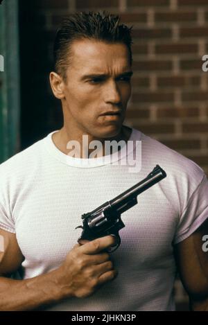 ARNOLD SCHWARZENEGGER, RED HEAT, 1988 Banque D'Images