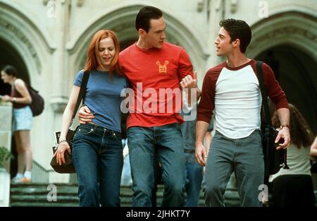 MENA SUVARI, CHRIS KLEIN, THOMAS IAN NICHOLAS, AMERICAN PIE 2, 2001 Banque D'Images