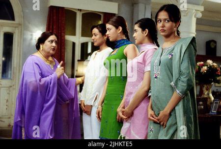 NADIRA BABBAR, NAMRATA SHIRODKAR, aishwarya rai, MEGHNA KOTHARI, PEEYA RAI CHOWDHARY, mariée et le préjudice, 2004 Banque D'Images