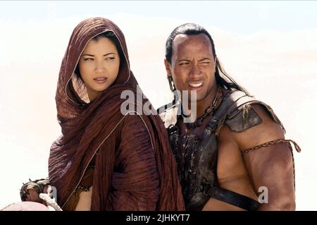 KELLY HU, DWAYNE JOHNSON, LE ROI SCORPION, 2002 Banque D'Images