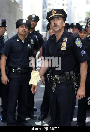 MICHAEL PENA, NICOLAS CAGE, WORLD TRADE CENTER, 2006 Banque D'Images