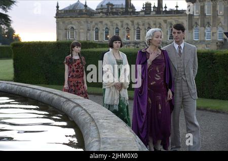 FELICITY JONES, HAYLEY ATWELL, Emma Thompson, MATTHEW GOODE, Brideshead Revisited, 2008 Banque D'Images