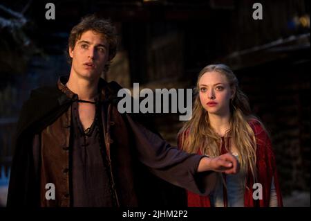 MAX IRONS, Amanda Seyfried, Red Riding Hood, 2011 Banque D'Images