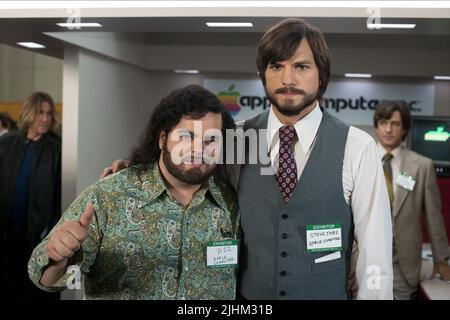 JOSH GAD, ASHTON KUTCHER, l'emploi, 2013 Banque D'Images