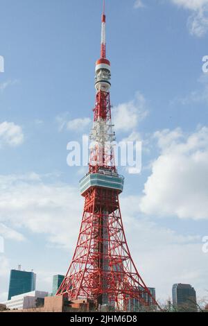 La célèbre tour de Tokyo. La tour de Tokyo est le point de repère de Tokyo. Banque D'Images