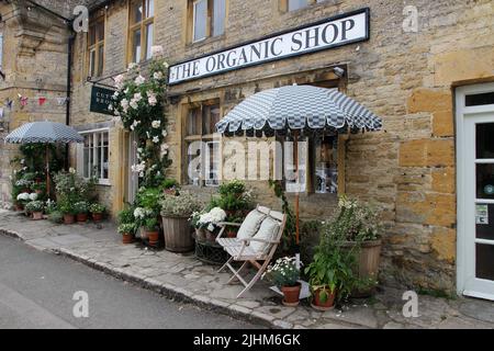 La boutique biologique dans la ville de Stow-on-the-Wold Banque D'Images