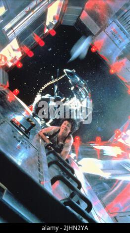 SIGOURNEY WEAVER, ALIEN, aliens, 1986 Banque D'Images