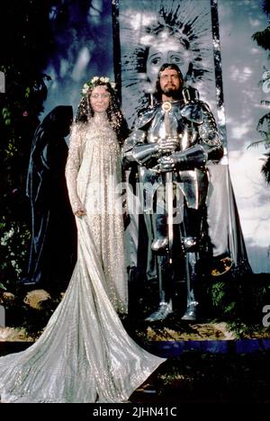 CHERIE LUNGHI, NIGEL TERRY, Excalibur, 1981 Banque D'Images