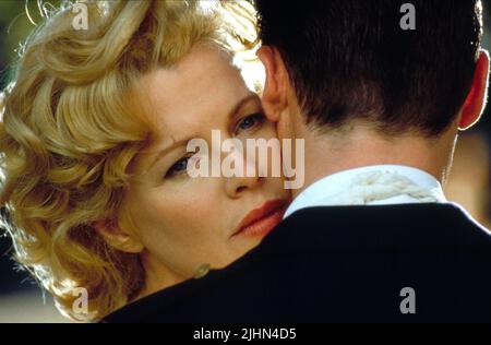 KIM BASINGER, GUY PEARCE, A.L. Confidentiel, 1997 Banque D'Images