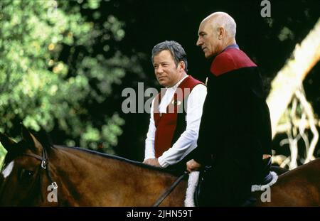 WILLIAM SHATNER, PATRICK STEWART, STAR TREK : GÉNÉRATIONS, 1994 Banque D'Images