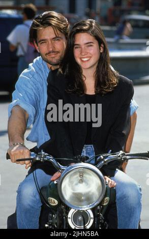 BILL CAMPBELL, Jennifer Connelly, le ROCKETEER, 1991 Banque D'Images