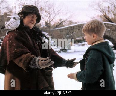 BRENDA FRICKER, Macaulay Culkin, Home Alone 2 : LOST IN NEW YORK, 1992 Banque D'Images