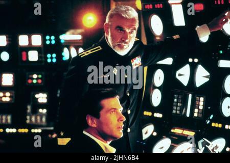 SEAN CONNERY, Alec Baldwin, The Hunt for Red October, 1990 Banque D'Images