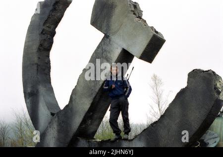 VLADIMIR MASHKOV, DERRIÈRE LES LIGNES ENNEMIES, 2001 Banque D'Images