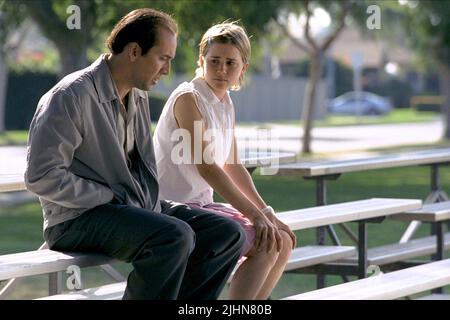 NICOLAS CAGE, Alison Lohman, MATCHSTICK MEN, 2003 Banque D'Images