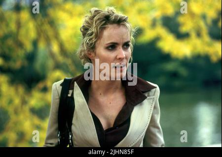 RADHA MITCHELL, MELINDA ET MELINDA, 2004 Banque D'Images