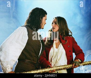 ORLANDO BLOOM, Keira Knightley, PIRATES DES CARAÏBES : LA MALÉDICTION DU BLACK PEARL, 2003 Banque D'Images