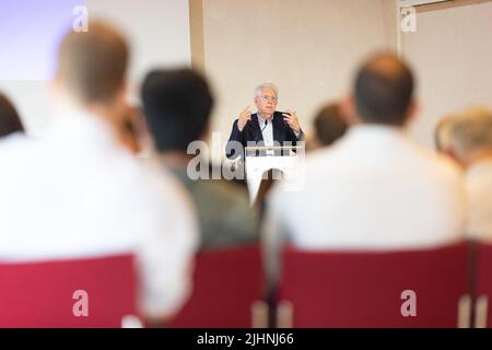 Munich, Allemagne. 16th juin 2022. L'ancien Premier ministre italien Mario Monti au XI Congrès international l’Europe en mouvement ? - Stimuler de nouvelles idées pour promouvoir la liberté et la prospérité dans un ordre mondial en mutation de la Fondation Hanns Martin Scheleyer sur 16 juin 2022 à Munich, Allemagne. (Photo par Alexander Pohl/Sipa USA) crédit: SIPA USA/Alay Live News Banque D'Images