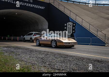 Lebanon, TN - 14 mai 2022 : vue panoramique d'un coupé Corvette 1986 de Chevrolet lors d'un salon automobile local. Banque D'Images