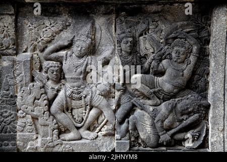 Relief à Candi Prambanan, Temple de Prambanan, Yogyakarta, centre de Java Indonésie Banque D'Images
