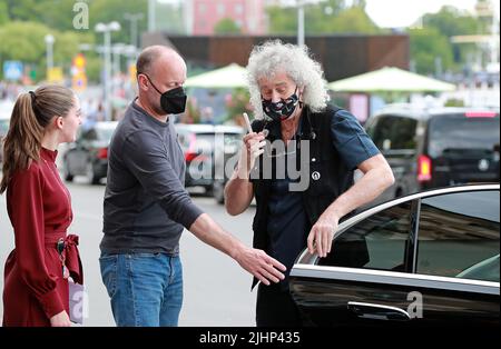 Brian May et son épouse Christine Mullen arrivent au Grand Hotel, Stockholm, Suède, le 19 juillet 2022. Foto : Lars Höglund / TT / Kod 2884 Banque D'Images