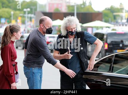 Brian May et son épouse Christine Mullen arrivent au Grand Hotel, Stockholm, Suède, le 19 juillet 2022. Foto : Lars Höglund / TT / Kod 2884 Banque D'Images