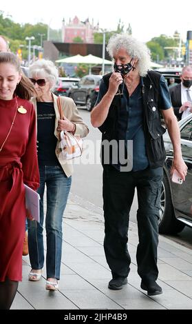 Brian May et son épouse Christine Mullen arrivent au Grand Hotel, Stockholm, Suède, le 19 juillet 2022. Foto : Lars Höglund / TT / Kod 2884 Banque D'Images