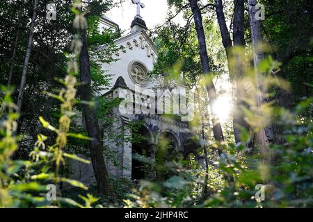 Mausolée lieu perdu Allemagne Bavière Forêt Banque D'Images