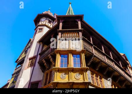 La Maison Pfister est une maison d'angle divisée du 15th siècle, située au 11, rue des Marchands. Colmar, Alsace, France. Banque D'Images