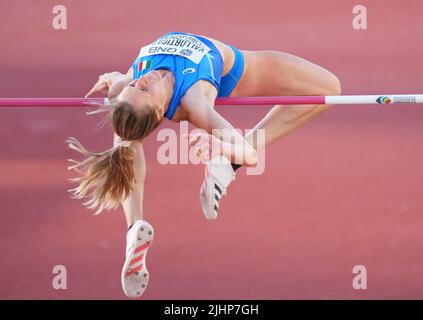 Eugene, États-Unis. 19th juillet 2022. Elena Vallortigara, d'Italie, participe à la finale du saut en hauteur féminin aux Championnats du monde d'athlétisme Oregon22 à Eugene, Oregon, États-Unis, 19 juillet 2022. Crédit : Wu Xiaoling/Xinhua/Alay Live News Banque D'Images