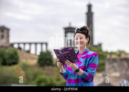 Edinburgh, Royaume-Uni. 20 juillet 2022 photo : Directrice créative du Festival International du film d'Édimbourg, Kristy Matheson, au lancement du programme. Le lancement du programme anniversaire du Festival international du film d'Édimbourg 75th a lieu au jardin sur le toit du Centre St James. Crédit : Rich Dyson/Alay Live News Banque D'Images