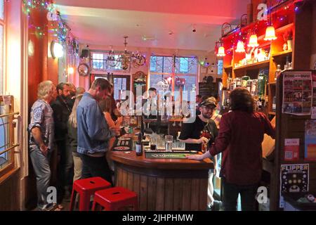 The Grapes Traditional pub bar, A Porters Ale House, 60 Roscoe Street , Liverpool, Merseyside, Angleterre, Royaume-Uni, L1 9DW Banque D'Images