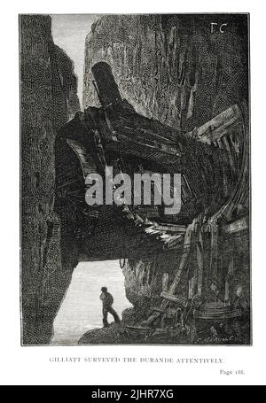 Où nous trouvons le Durande: 'Gilliatt a étudié le Durande attentivement. La quille a formé une toiture sur sa tête. Deuxième partie, Livre I, chapitre I. Illustration d'un ensemble de 56 gravures publiées dans l'édition anglaise de 'les voyageurs de la Mer' ('les ailerons de la Mer'), par Victor Hugo, publiée en 1869 par Sampson Low, son et Marston. Illustrateur: François-Nicolas Chifflart. Graveur : Fortuné Méaulle. Banque D'Images
