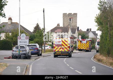 La scène après un incendie dans le village de Wennington, dans l'est de Londres, après que les températures ont atteint 40C au Royaume-Uni pour la première fois, car la chaleur étouffante a alimenté des incendies et des perturbations généralisées dans les transports. Date de la photo: Mercredi 20 juillet 2022. Banque D'Images