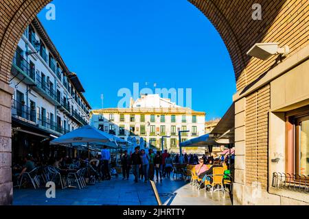 Plaza Nueva - Nouvelle place, o Plaza de los Fueros. Tudela, Navarre, Espagne, Europe Banque D'Images