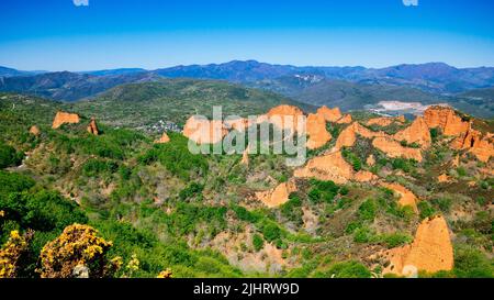 Las Médulas est un site historique d'extraction de l'or près de la ville de Ponferrada dans la comarca d'El Bierzo, province de León, Castille et León, Espagne. C'était t Banque D'Images