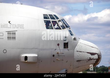 Lockheed Martin C-130J Super Hercules?€avion de transport militaire exploité par l'Armée de l'Air italienne au Royal International Air Tattoo de 2022 Banque D'Images