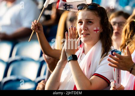 Brighton, Royaume-Uni. 20th juillet 2022. Brighton, Angleterre, 20 juillet 2022 : fan de l'Angleterre lors du match de football européen 2022 quart de finale entre l'Angleterre et l'Espagne, à Brighton et Hove Community Stadium, à Brighton, en Angleterre. (Liam Asman /Womens football Magazine /SPP) Credit: SPP Sport Press photo. /Alamy Live News Banque D'Images