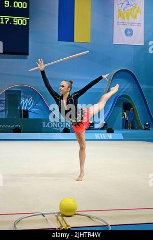 KIEV - AOÛT 30: 32nd Championnats du monde de gymnastique rythmique sur 30 août 2013 à Kiev, Ukraine. 56 nations différentes représentant tous les continents en t Banque D'Images