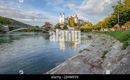 Église et Château, Aarburg en Suisse Banque D'Images