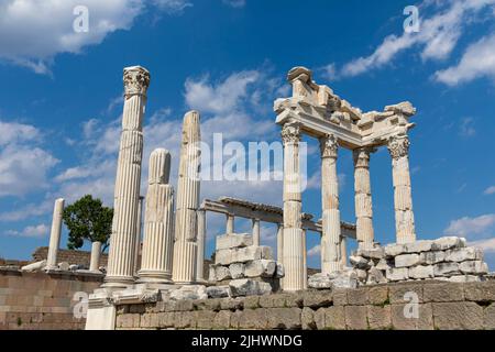 Le Temple de Trajan dans la ville antique de Pergamon Banque D'Images