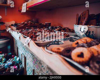 Gros plan sur les cookies dans un magasin Banque D'Images