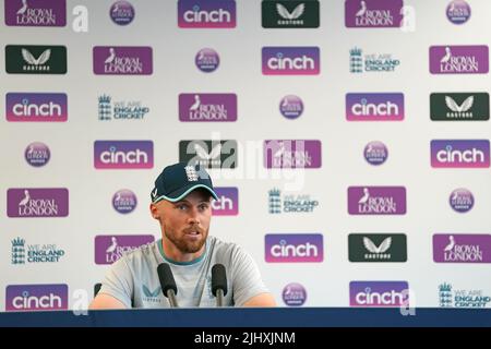 Philip Salt d'Angleterre lors d'une conférence de presse à Emirates Old Trafford, Manchester. Date de la photo: Jeudi 21 juillet 2022. Banque D'Images