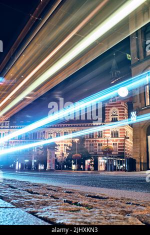 La place de la colère à Erfurt en Allemagne la nuit. Photo de haute qualité Banque D'Images